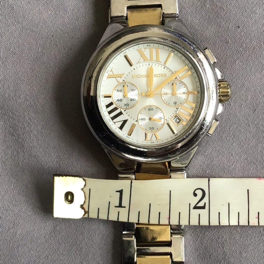 Watch - Picture 4 of 4